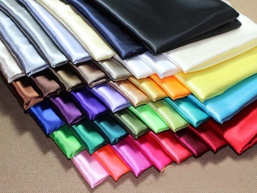 Seidiger satin stoff uni - satin,